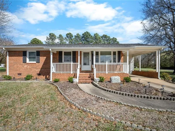 5406 Finch Farm Rd, Trinity, NC 27370