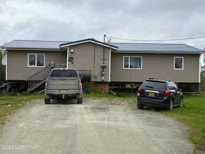 241 Alex Hatley Dr, Bethel, AK, 99559