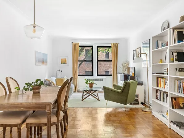 385 Argyle Rd APT 3B, Brooklyn, NY 11218