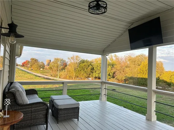 360 NW 1201st Rd, Holden, MO 64040