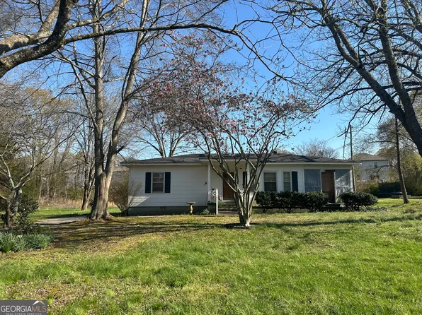 107 Lakeshore Cir, Braselton, GA 30517