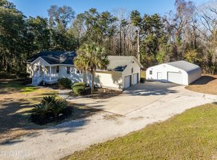 89 Dulamo Rd, Saint Helena Island, SC 29920
