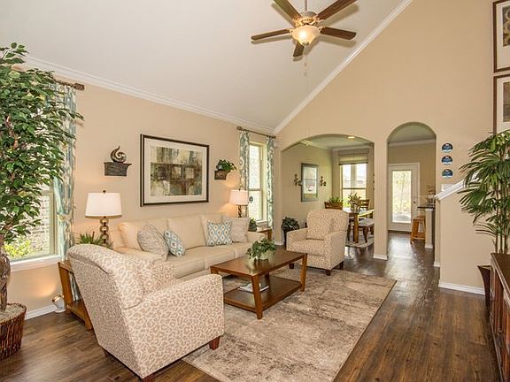 The Primrose Family Room