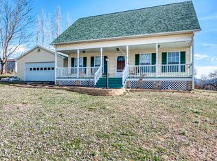 7579 Buchanan Rd, Glade Spring, VA 24340