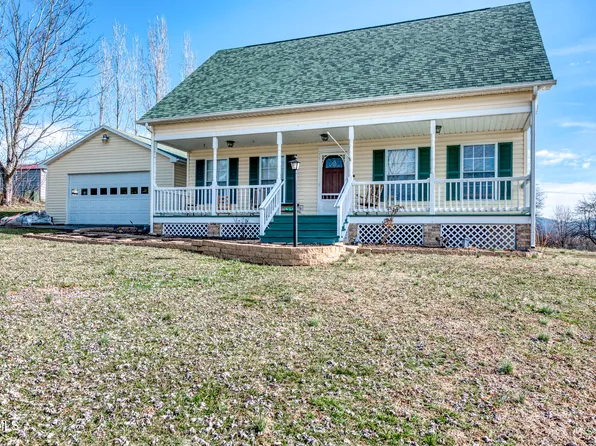 7579 Buchanan Rd, Glade Spring, VA 24340