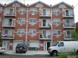 10014 Spruce St, Corona, NY 11368