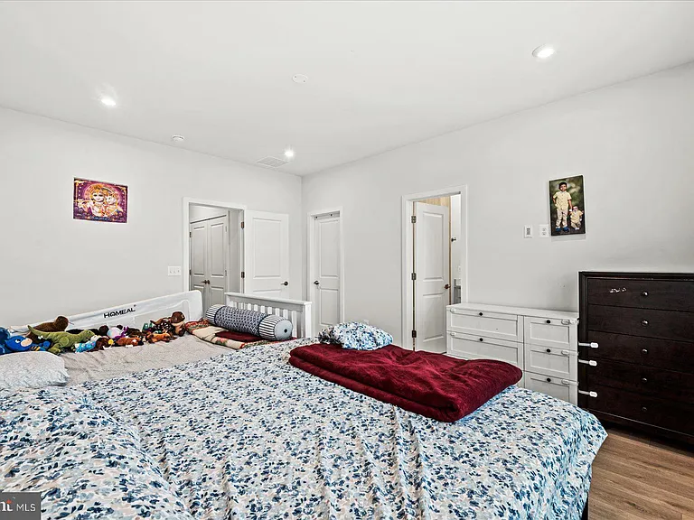 42086 Picasso Sq — Photo 19