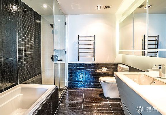 5th image of 123 Washington St APT 34B