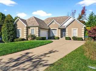 13615 Forest Bend Cir, Louisville, KY 40245