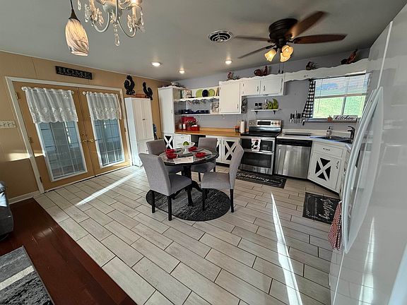 3rd image of 1133 Village Way