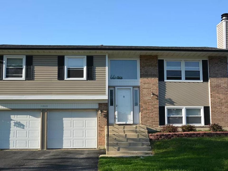 1st image of 1600 Westbury Dr