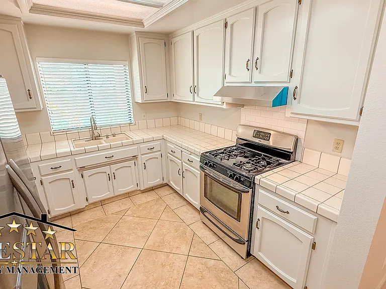 3508 Springford Ct — Photo 20