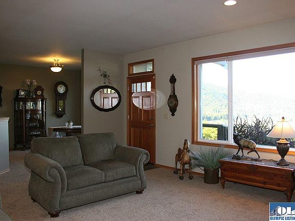 5th image of 163 Quarter Horse Ln