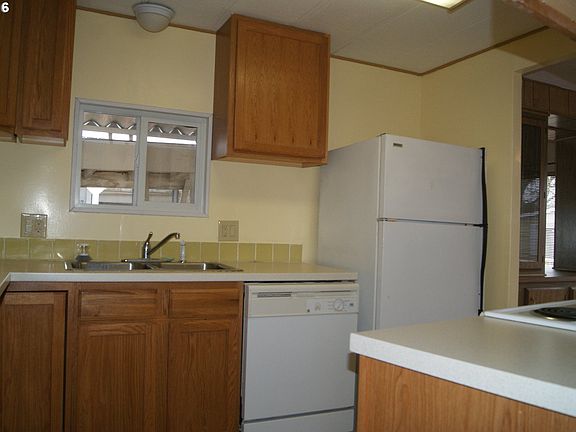 4th image of 15509 SE Mill Plain Blvd Unit 81