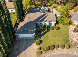 2350 Amethyst Way, Redding, CA 96003