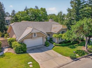 1327 E La France Dr, Fresno, CA 93720