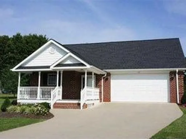 123 Charleston Ct, Spindale, NC 28160