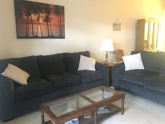 3rd image of 1211 Capri Isles Blvd APT 127