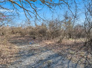 662 Alexander Spring Rd, Carlisle, PA 17015