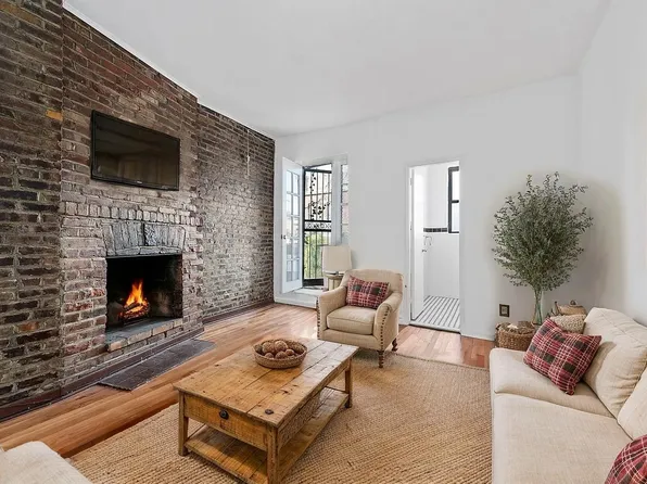 251 Kane Street image 1 of 10