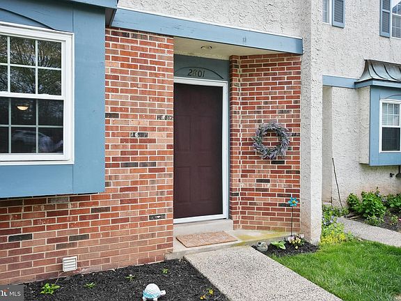 4th image of 2801 Doris Ct