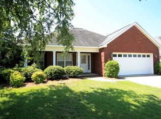 105 Sedgebrooke Dr, Warner Robins, GA 31088