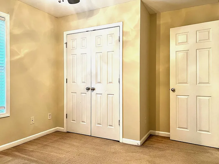 983 Yancey Ct — Photo 19