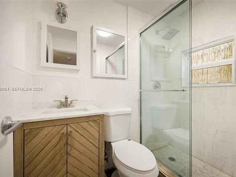3041 Calusa St — Photo 12