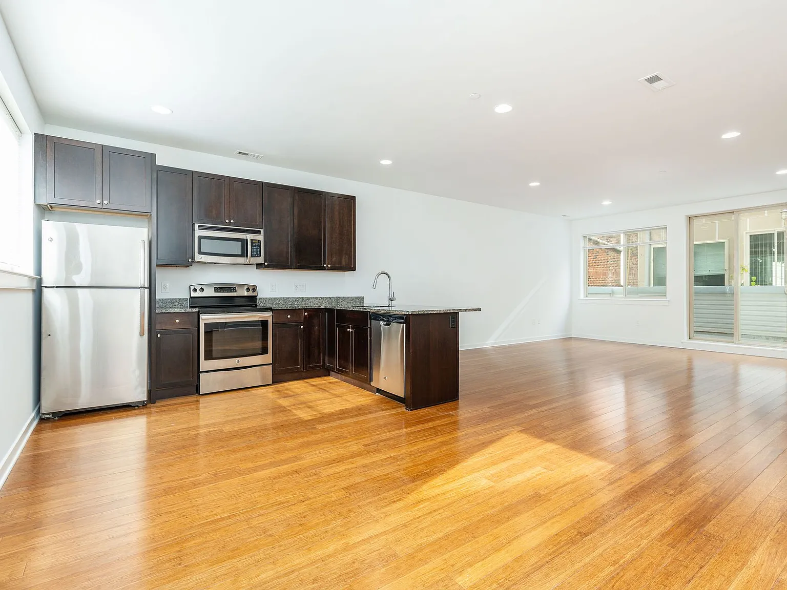 The Residences — Photo 4