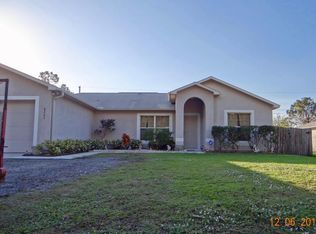8245 102nd Ave, Vero Beach, FL 32967
