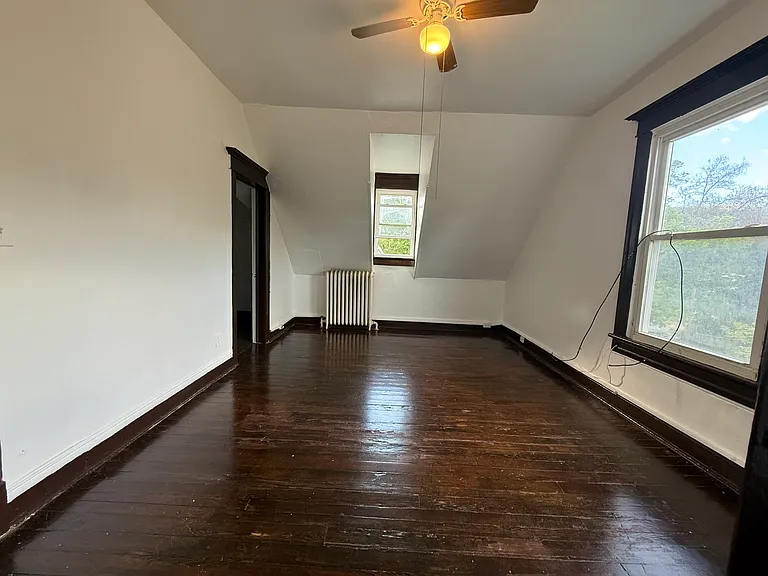 28 Center St #3 — Photo 7