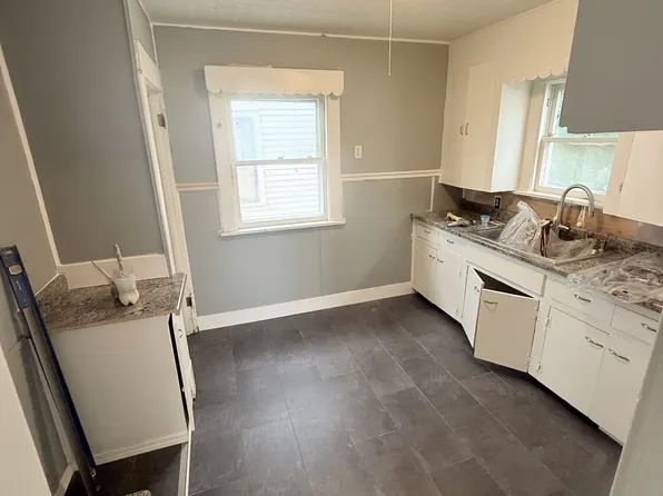 1415 22nd St, Niagara Falls, NY 14305