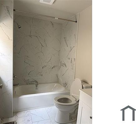 2nd image of 3107 Dumesnil St