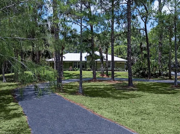 241 25th ST NW, NAPLES, FL 34120