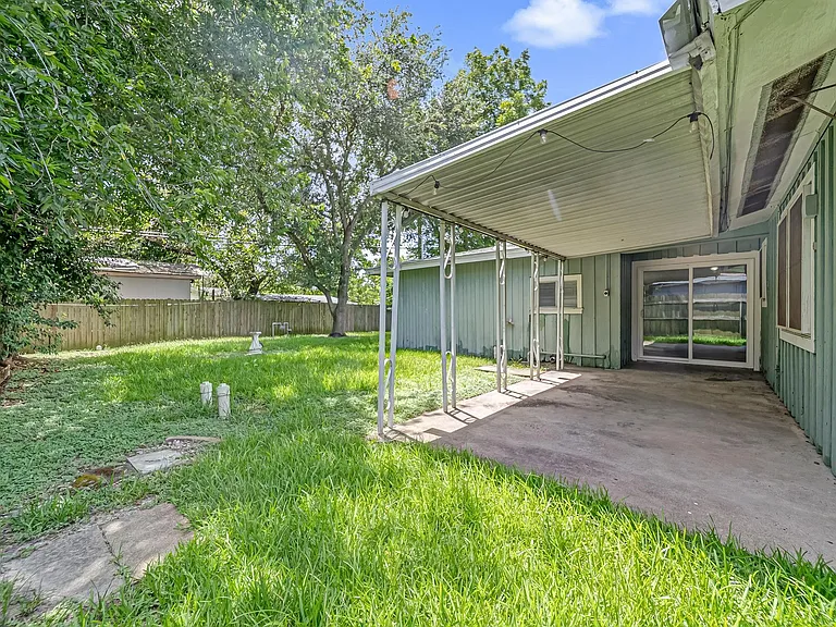 3702 Malone Dr — Photo 26