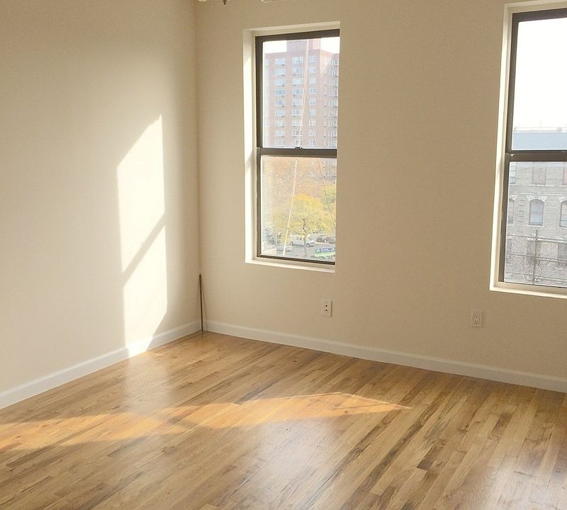 1st image of 561 Lenox Ave #43B