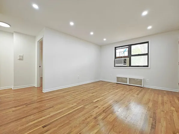 68-78 136th St #A, Queens, NY 11367