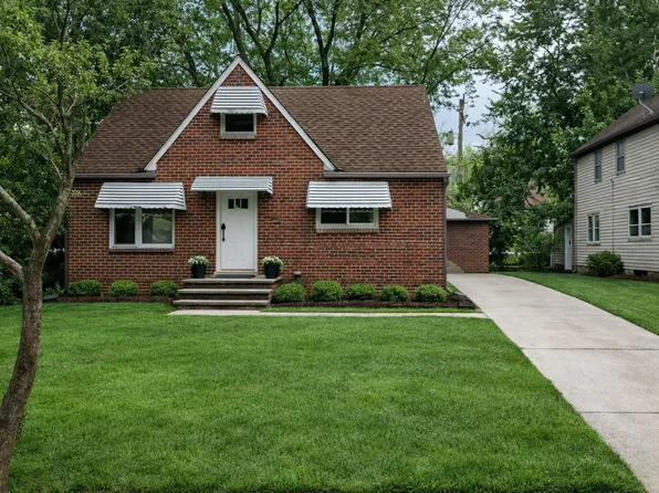 5593 Lafayette Ave, Maple Heights, OH 44137