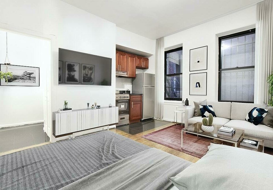 1st image of 341 W 45th St APT 514