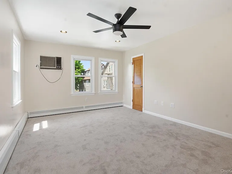 52 Nelson Ave #2 — Photo 16