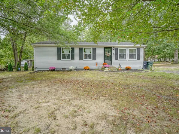 1607 Victory Ave, Williamstown, NJ 08094