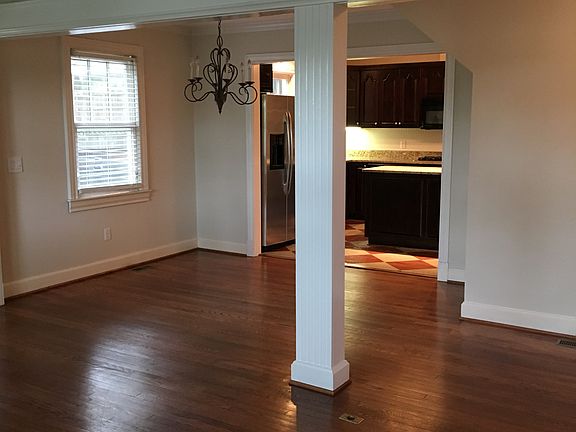 2nd image of 18 W Mountainview Ave