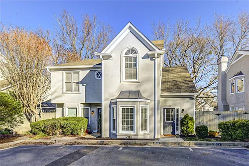 1302 Defoors Lndg NW Photo 1