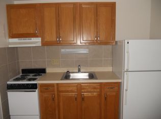 2433 Laclede Station Rd APT 9, Saint Louis, MO 63143