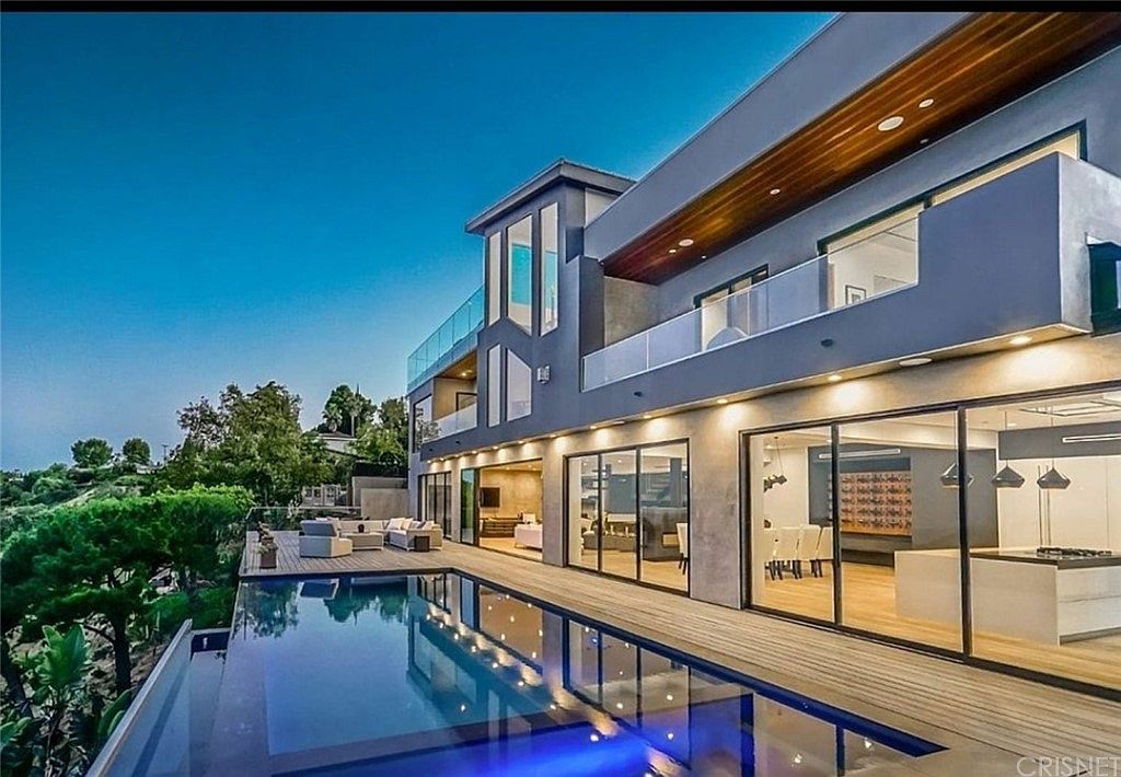 2484 Roscomare Rd, Los Angeles, CA 90077 | Zillow