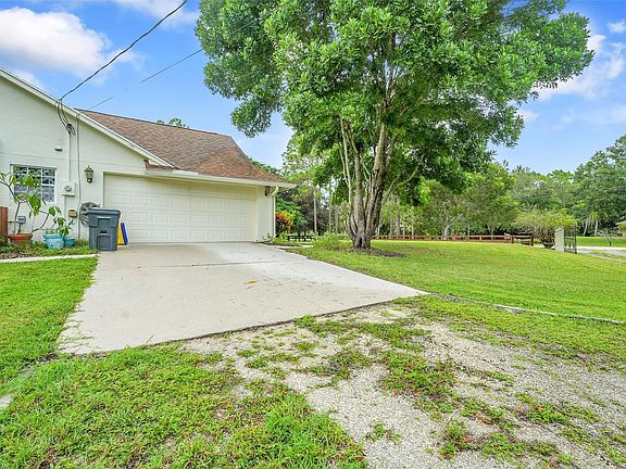 3rd image of 18392 48th Avenue N