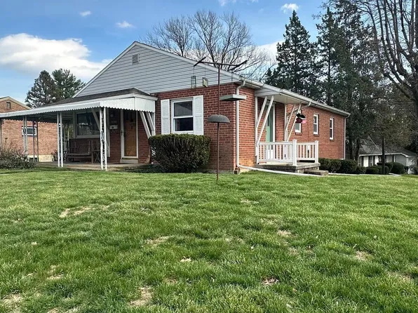 1803 Willow Rd, Camp Hill, PA 17011