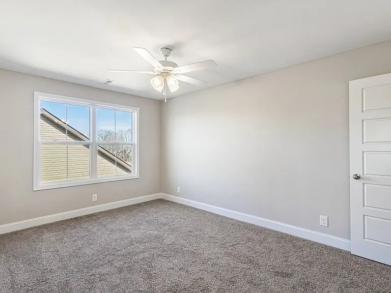 2433 Bucklin Dr — Photo 33