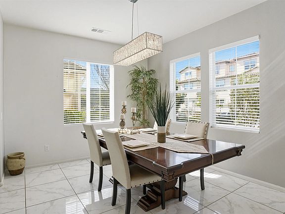 4th image of 1218 Idanan Rd