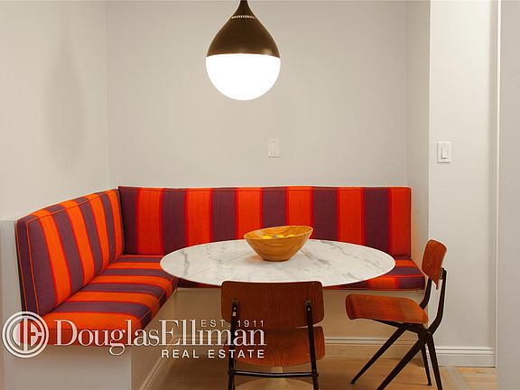 4th image of 225 E 73rd St #10AB